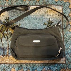 Baggallini bag - versatile- like new